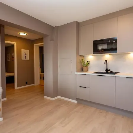 2 Bedroom - Walking Distance To The Technology Park, Center & Uni - Fully Furnished