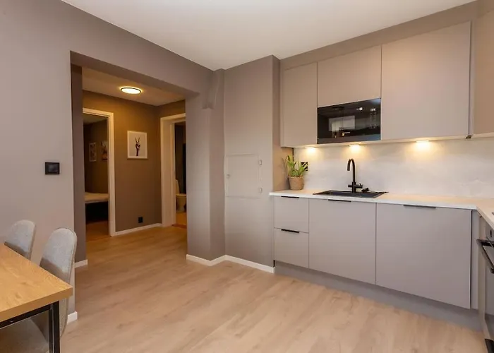 2 Bedroom - Walking Distance To The Technology Park, Center & Uni - Fully Furnished