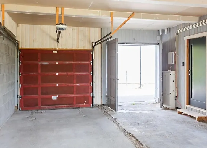 2 Bedroom - Walking Distance To The Technology Park, Center & Uni - Fully Furnished
