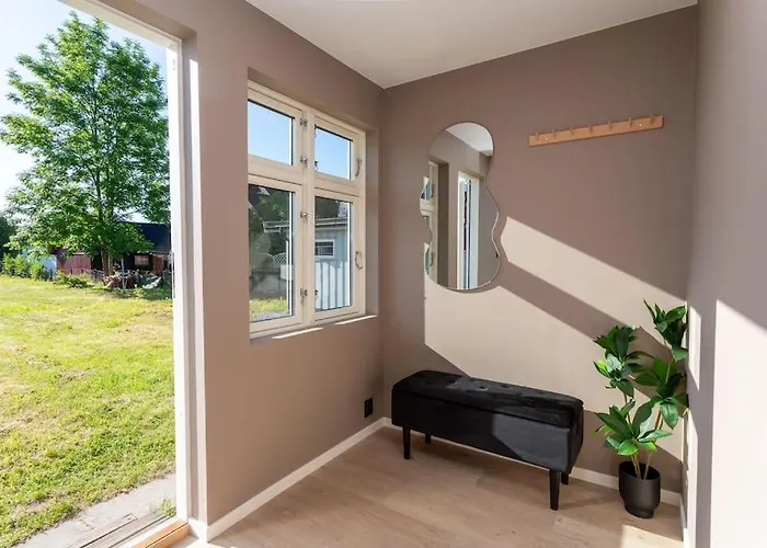 2 Bedroom - Walking Distance To The Technology Park, Center & Uni - Fully Furnished